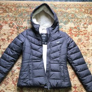 Hollister puffer jacket, Gray, super warm!